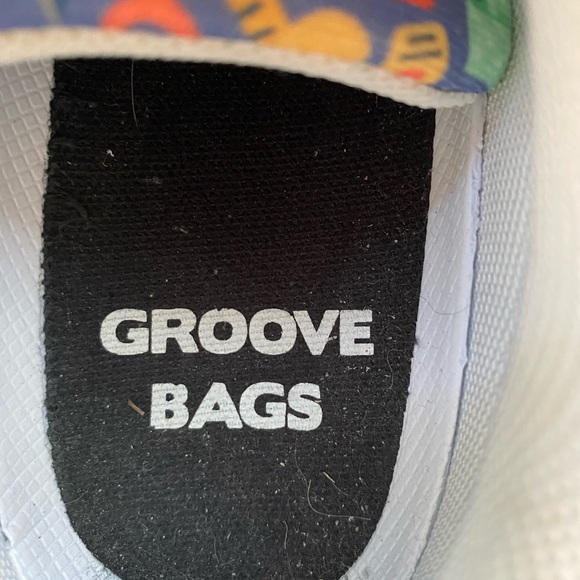 GROOVE BAHS TENNIS SHORS SEAMSTRESS THEMED LIKE NEW SIZE 7 women’s - Picture 6 of 10